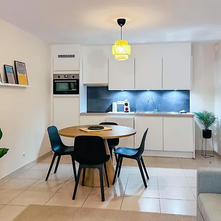 1 Bedroom Cozy Apartment In Oostende Exterior photo