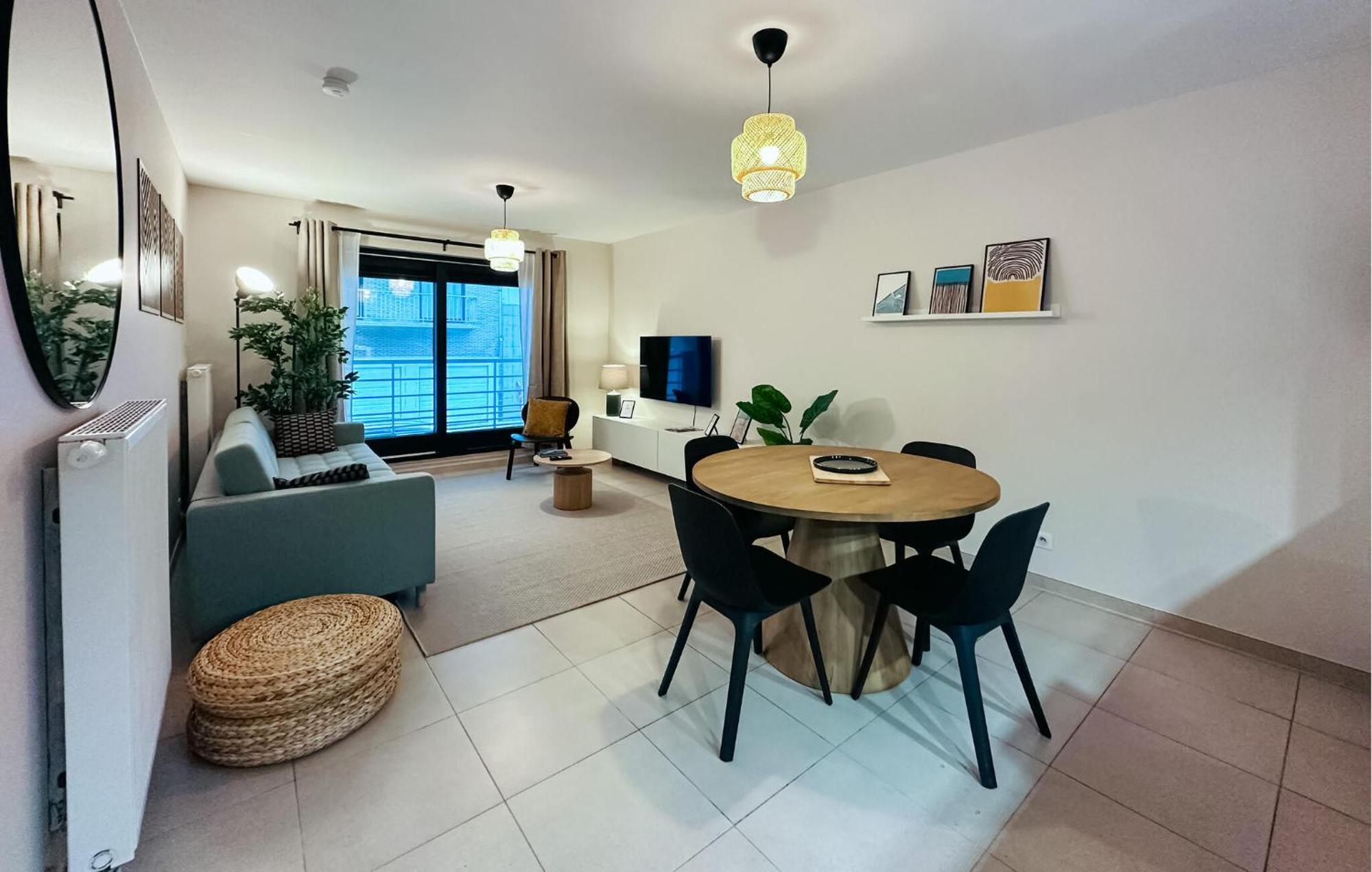 1 Bedroom Cozy In